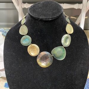 St. Thomas vintage Tri Tone Textured Metal Disc Statement Necklace jewelry 19”